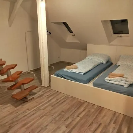 Urban-apartment In Chemnitz